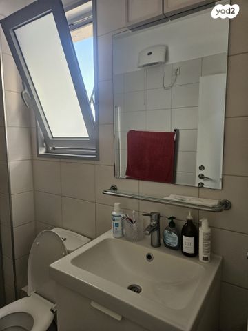 דירה, יהודה עמיחי 16, נווה זמר, רעננה