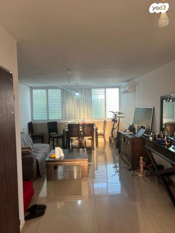 דירה, קיבוץ גלויות 4, רובע ב', אשדוד