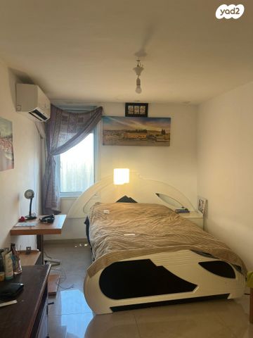 דירה, קיבוץ גלויות 4, רובע ב', אשדוד