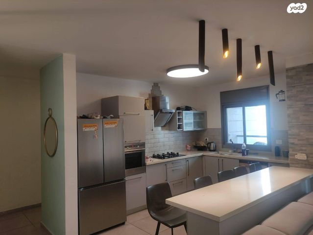 דירה, סמיר משה נקאש 8, כפר גנים ג, פתח תקווה