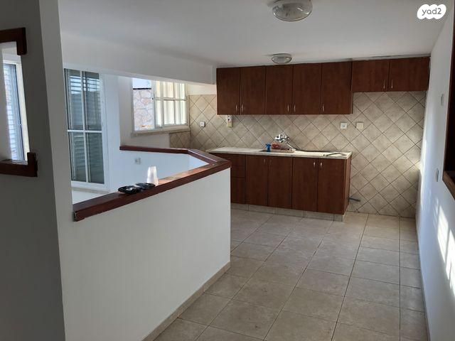 יחידת דיור, צין 22, שאר העיר, מיתר / כרמית