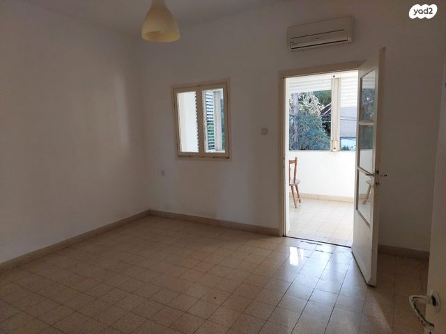 דירה, אד"ם הכהן 7, זיו, חיפה