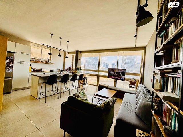 דירה, ה' באייר 70, הצפון החדש - כיכר המדינה, תל אביב יפו