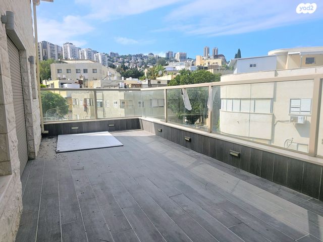 גג/ פנטהאוז, בר כוכבא, יל"ג, חיפה