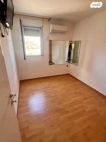 דירה, אבא הלל סילבר, יזרעאליה, חיפה