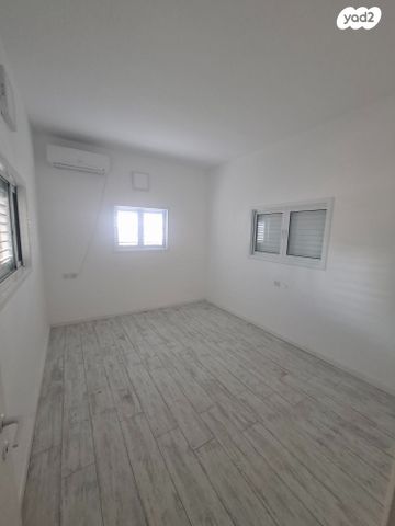 שדרות ירושלים 