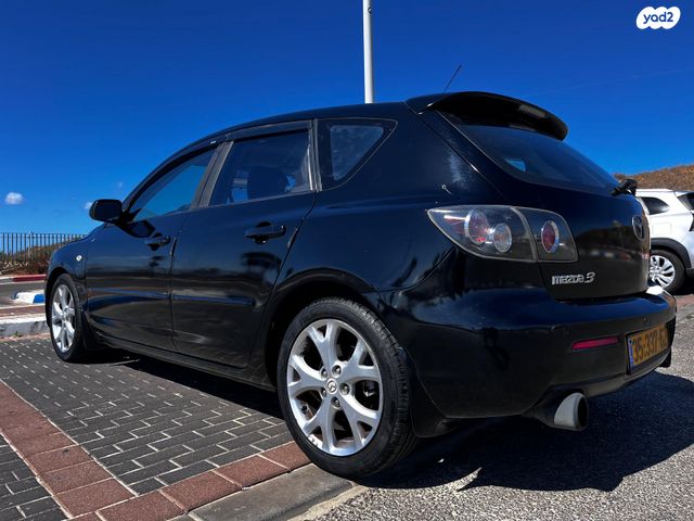 מודעת רכב מאזדה 3