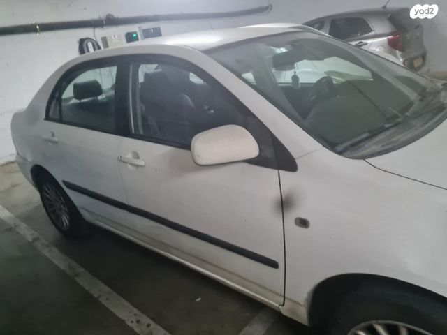 מודעת רכב טויוטה קורולה