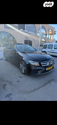 מודעת רכב מרצדס-בנץ E-class