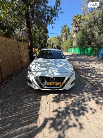 ניסאן אלטימה