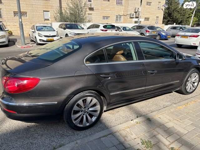 פולקסווגן פאסאט CC