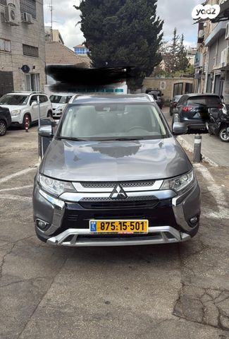 מיצובישי אאוטלנדר