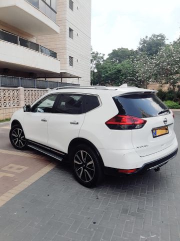 ניסאן אקס טרייל