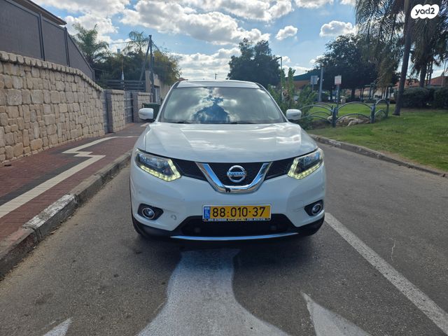 ניסאן אקס טרייל