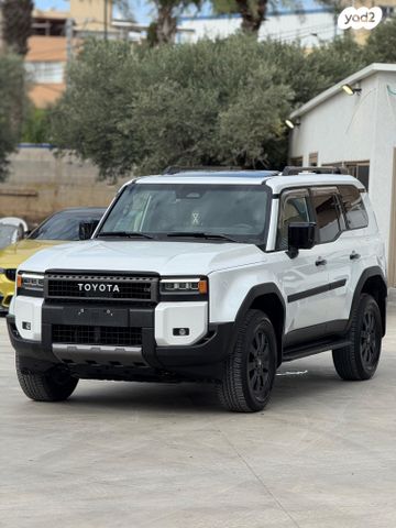 טויוטה לנד קרוזר