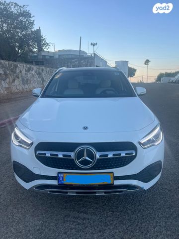 מודעת רכב מרצדס-בנץ GLA
