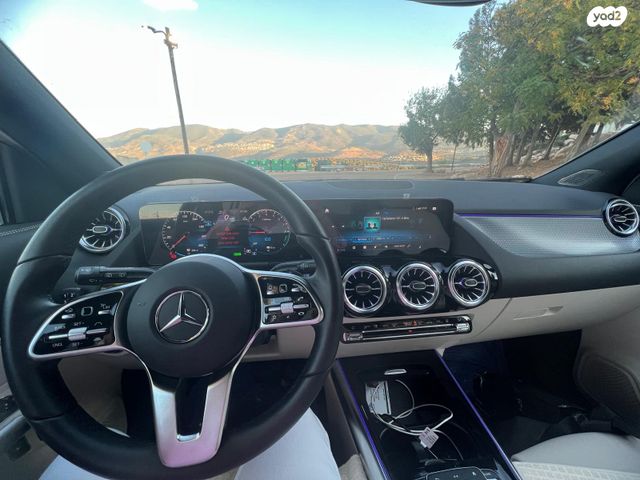 מרצדס-בנץ GLA