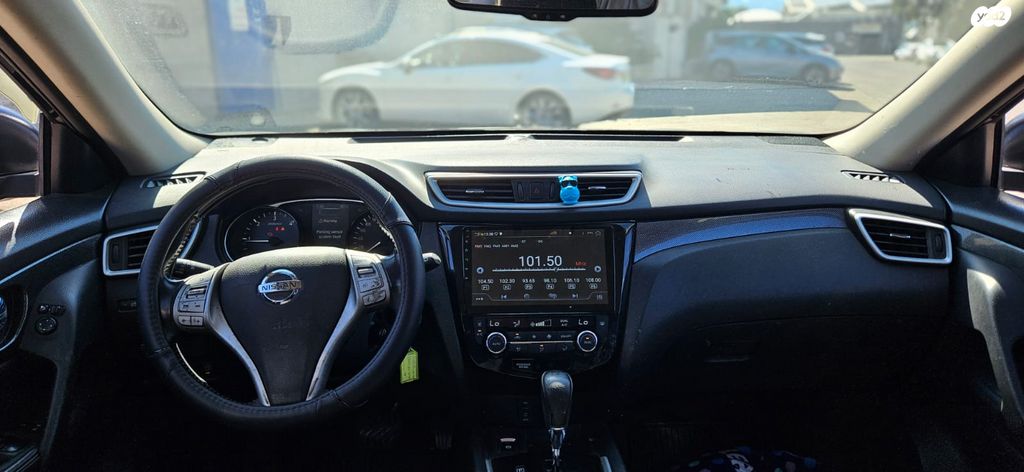 ניסאן אקס טרייל