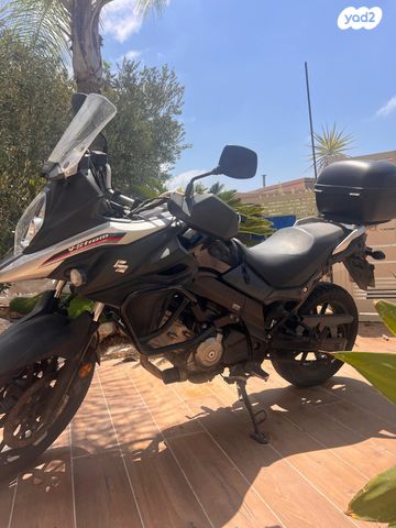 סוזוקי DL650A וי-סטרום