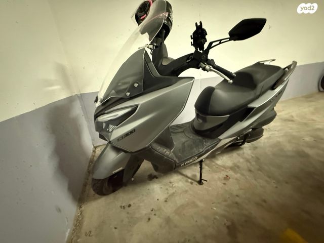 מודעת רכב קימקו איקס-טאון 300I