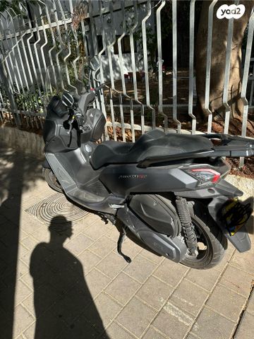 מודעת רכב סאן יאנג מקסים 400i