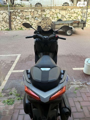 ימאהה X-MAX 300