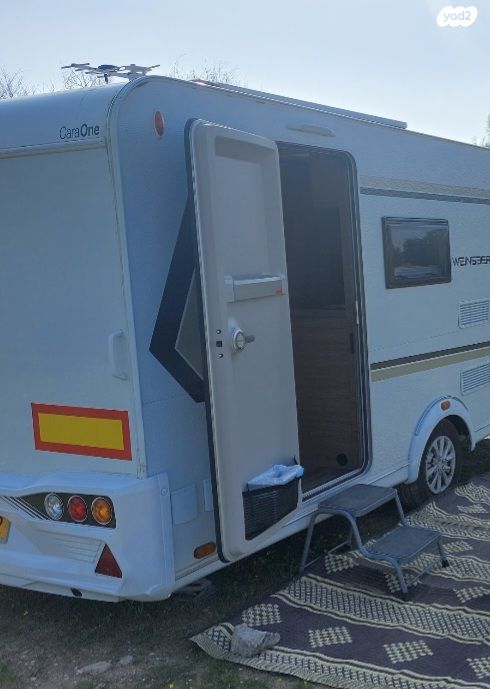 מודעת רכב נגרר (קראוון נגרר)