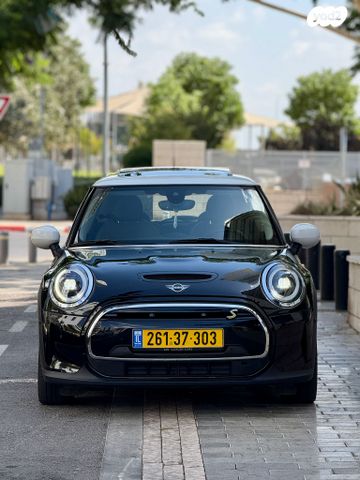 מודעת רכב מיני קופר SE (חשמלית)