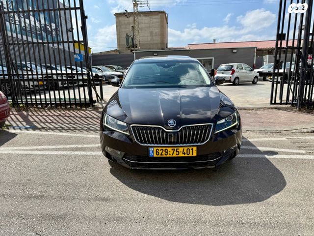 מודעת רכב סקודה סופרב 2