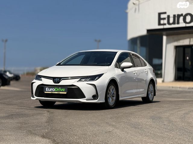 מודעת רכב טויוטה קורולה