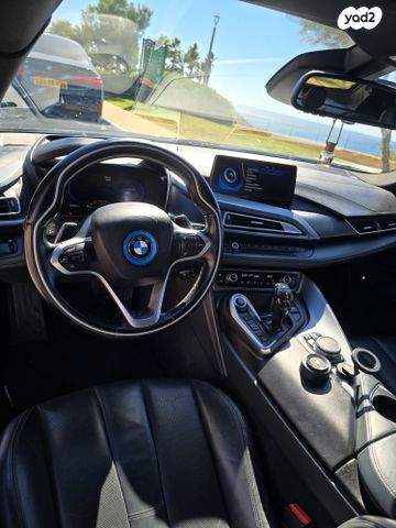 מודעת רכב ב מ וו i8 2