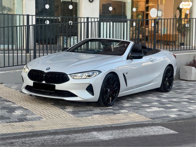 מודעת רכב ב מ וו סדרה 8