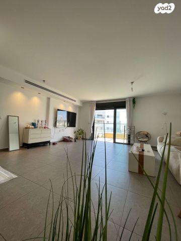 דירה, שמואל הנביא 20, פסגות אפק, ראש העין