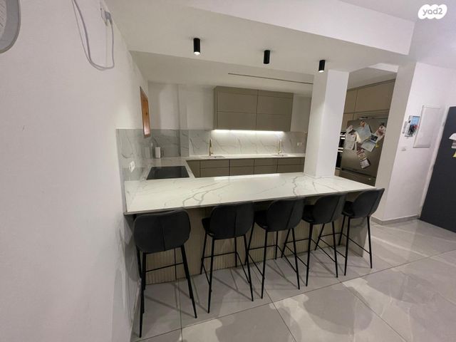 דירה, סמטת נחמני 3, שעריים, רחובות