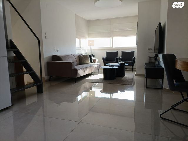 אנוסי משהד 19