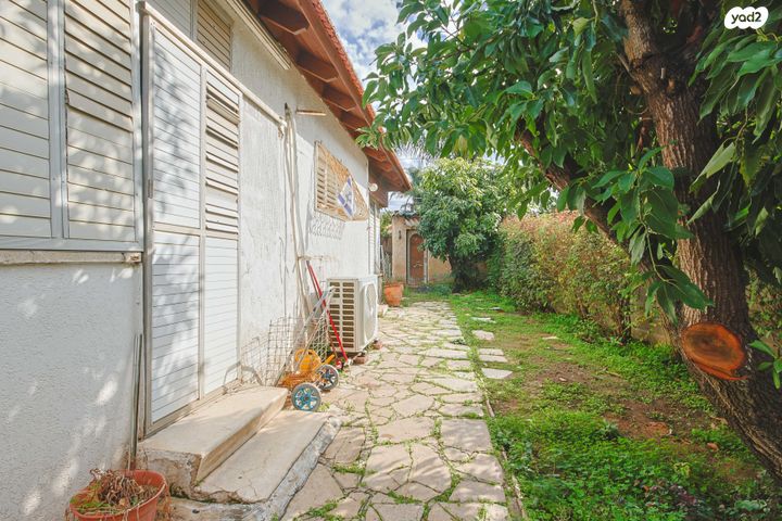 דו משפחתי, עצמאות 20, מרכז מזרחי, נס ציונה