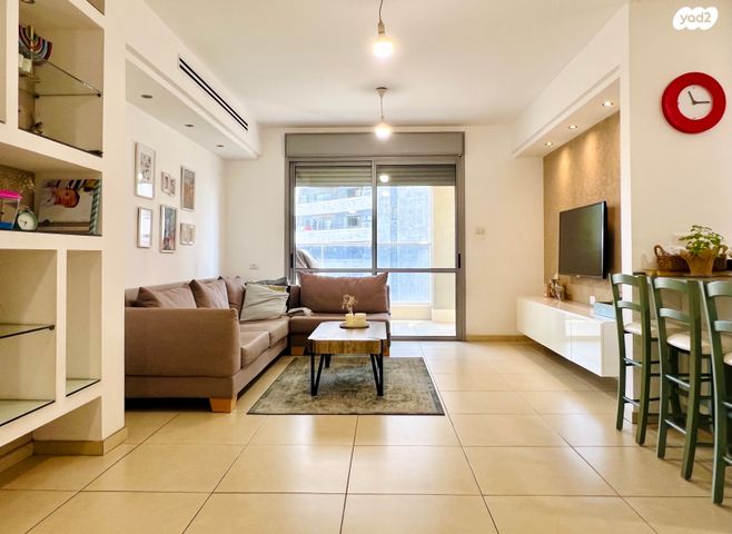 הרב ישעיהו משורר 25