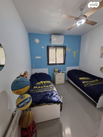 דירת גן, אגוז 5, סנסן, צור הדסה