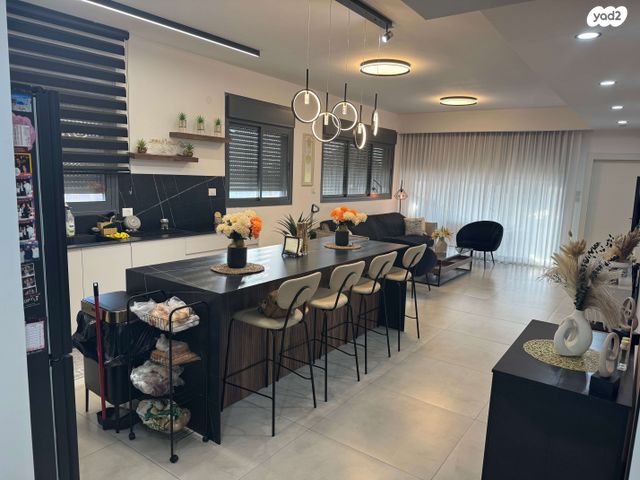 דירה, סעדיה גאון 36, שעריים, רחובות