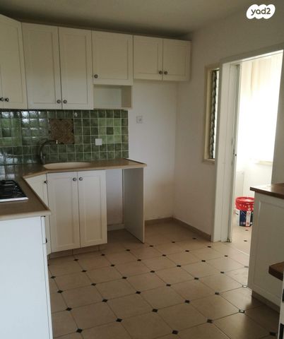 דירה, שמואל הנגיד 6, מורשה, רמת השרון