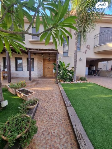 בית פרטי/ קוטג', מצדה 41, נווה מרחב, פרדס חנה כרכור