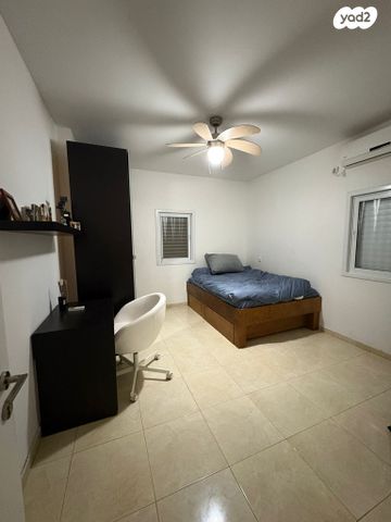 דירה, הלל יפה 39, מרכז העיר, חדרה