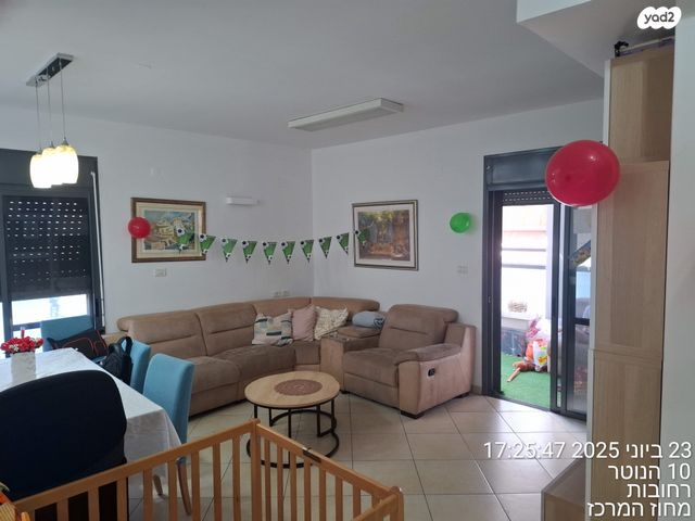 דירה, הנוטר 10, אבני חן, רחובות