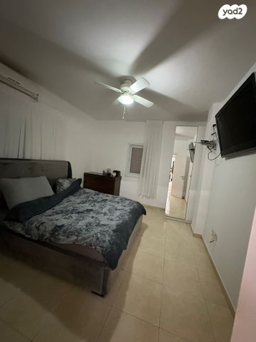 דירה, הלל יפה 39, מרכז העיר, חדרה