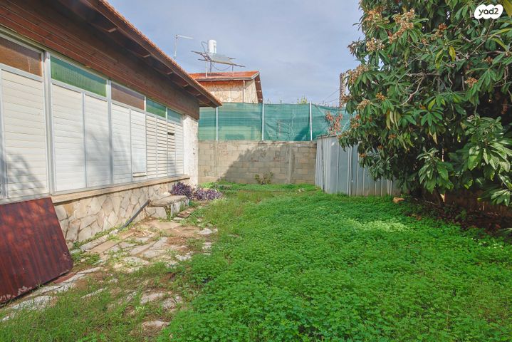 דו משפחתי, עצמאות 20, מרכז מזרחי, נס ציונה