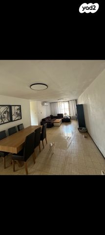 שדרות דוד המלך 18