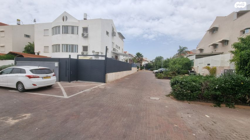 בית פרטי/ קוטג', האתרוג 27, נווה סביון, אור יהודה