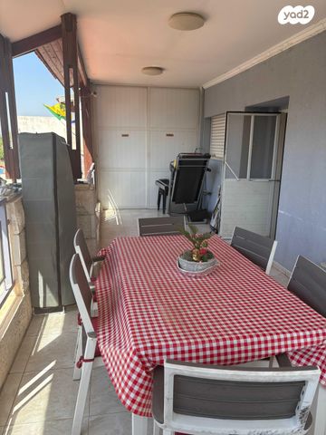 דירה, חיים וייצמן 24, נוף הגלעד, בית שאן