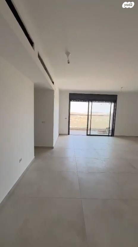 הרב שלום שבזי 225