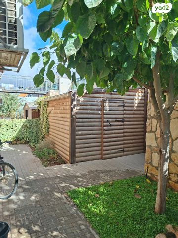 בית פרטי/ קוטג', נוף הרים 16, רימונים, רימונים